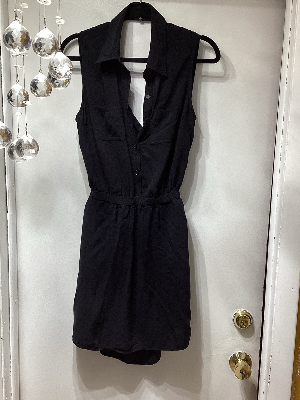 New Look Black Sleeveless Shirt Dress with Collared Neck